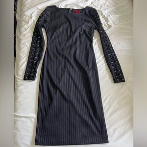 Jennifer Lopez long sleeved body-con dress size 4